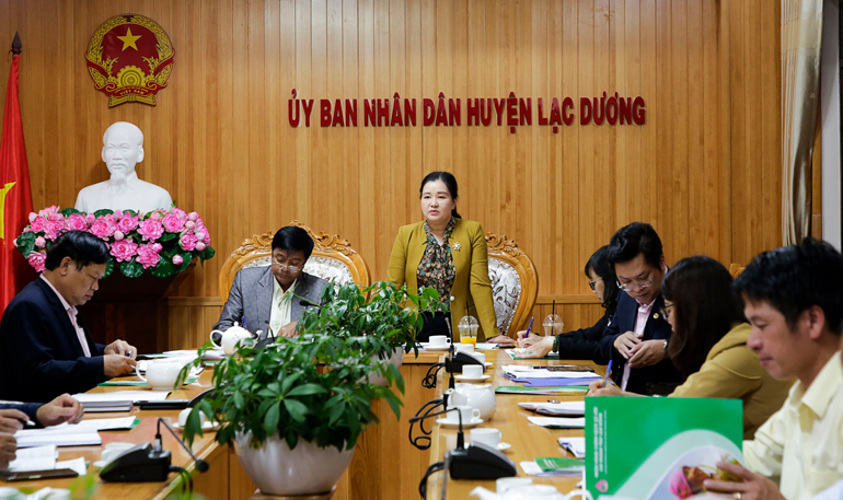 Bà Lê Thị Thêu kết luận buổi làm việc