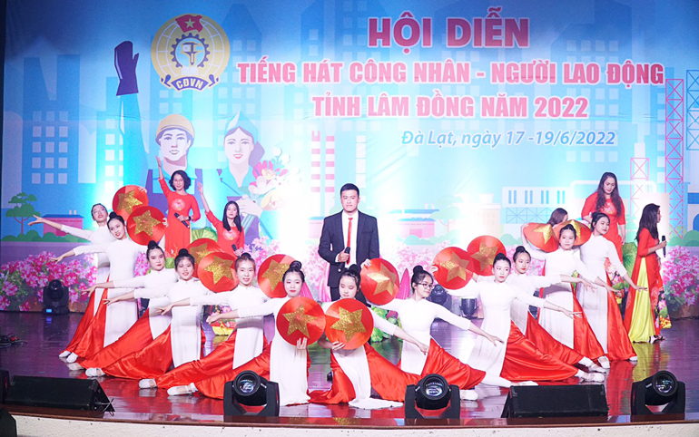 Bế mạc Hội diễn Tiếng hát công nhân, người lao động tỉnh Lâm Đồng