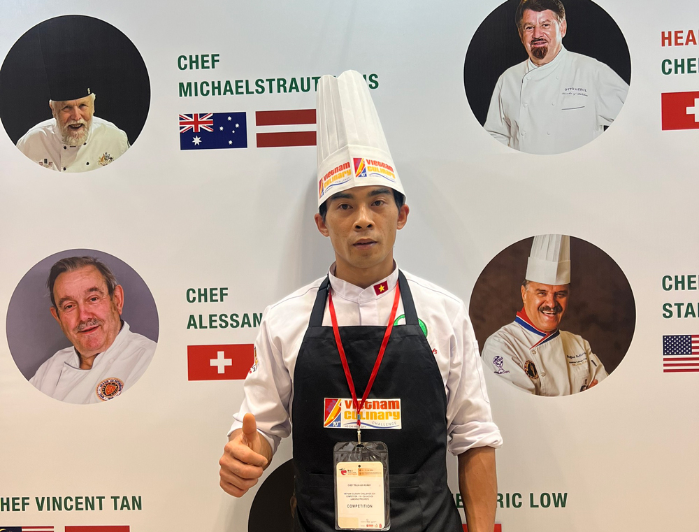 Đầu bếp Trần Văn Khánh giành nhiều giải cao tại Cuộc thi Đầu bếp Việt Nam tài năng lần X