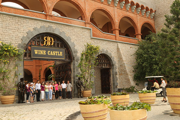 Lâu đài rượu vang - điểm đến mới ở Bình Thuận