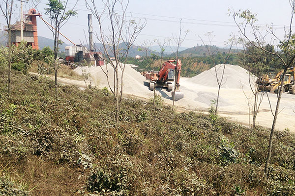 Trạm Trộn bê tông nhựa nóng tại Đại Lào hiện đã ngưng hoạt động