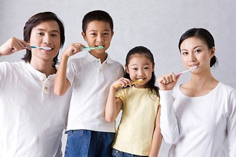 Cách đánh răng của người Việt là sai lầm, nguy hiểm 
