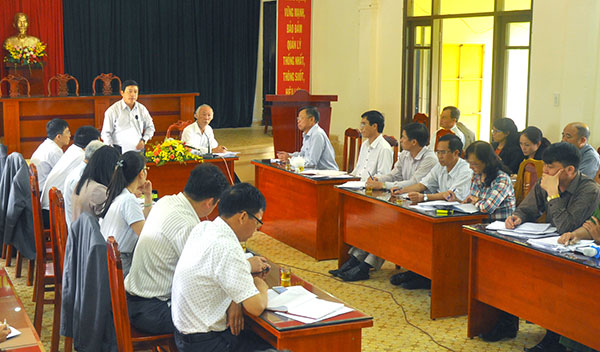 Chủ tịch UBND tỉnh Đoàn Văn Việt phát biểu tại buổi làm việc