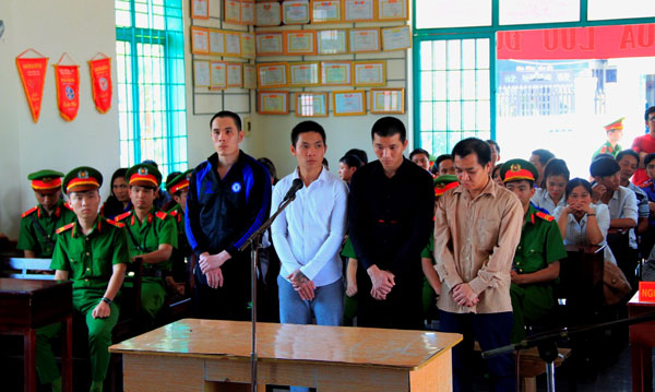 Bảo Lộc: Đối tượng cầm đầu đường dây buôn bán ma túy lĩnh án 18 năm tù
