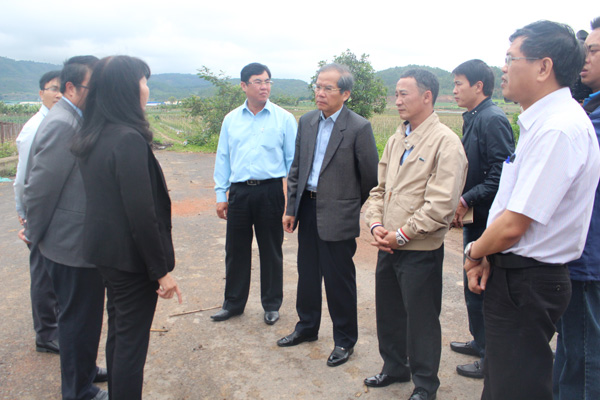 Bí thư Nguyễn Xuân Tiến tìm hiểu tiến độ triển khai cầu Phú Hội mới dẫn vào khu công nghiệp Phú Hội