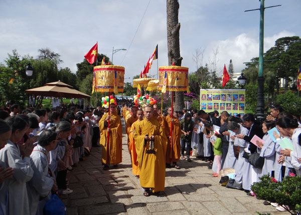 Đà Lạt tổ chức nhiều hoạt động kính mừng Đại lễ Phật đản Vesak 2019