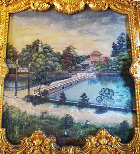 Tranh sơn dầu miêu tả phong cảnh lăng tẩm ở Huế