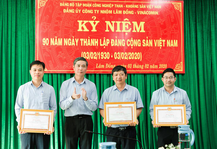 Công ty Nhôm Lâm Đồng - TKV hoạt động xuyên tết với cường độ cao