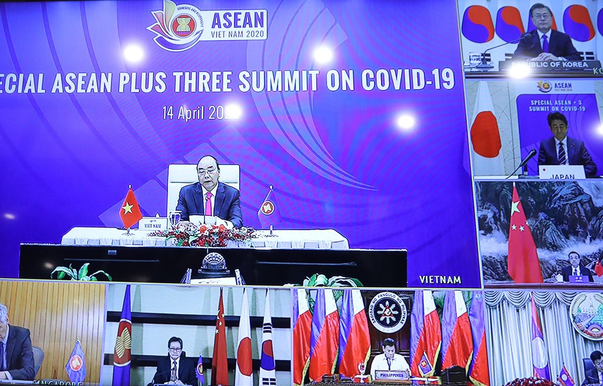 Thủ tướng Nguyễn Xuân Phúc chủ trì Hội nghị Cấp cao ASEAN+3 về ứng phó với dịch bệnh COVID-19. 