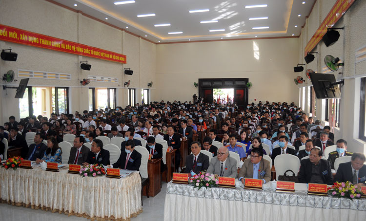 Khai mạc Đại hội đại biểu Đảng bộ huyện Lâm Hà lần thứ VIII