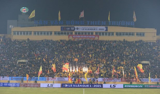 Nam Định tạo bất ngờ, thắng lớn Hà Nội FC ngày mở màn V-League 2021