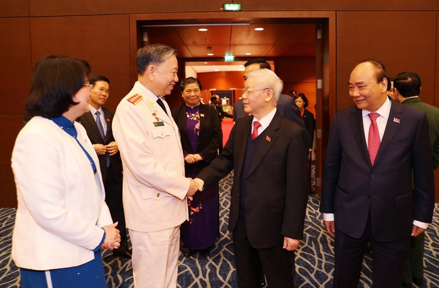 Tổng Bí thư, Chủ tịch nước Nguyễn Phú Trọng với các đại biểu tham dự phiên họp trù bị
