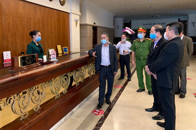 Chủ tịch UBND tỉnh Lâm Đồng Trần Văn Hiệp kiểm tra công tác phòng chống dịch tại Khách sạn Sài Gòn Đà Lạt