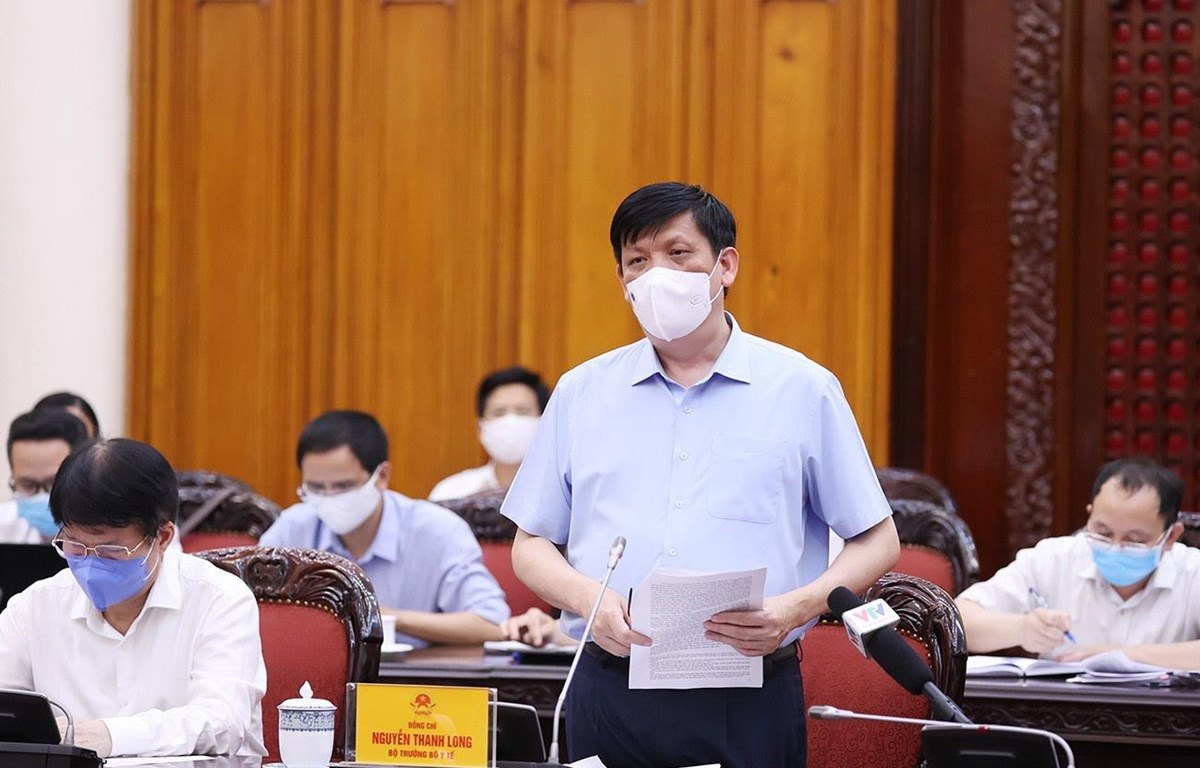 Bộ trưởng Bộ Y tế Nguyễn Thanh Long báo cáo tình hình và diễn biến dịch bệnh COVID-19
