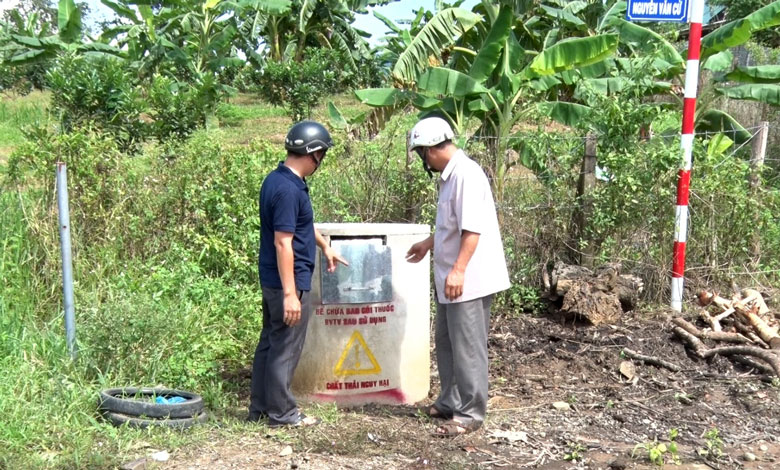 Đạ Huoai tập trung thu gom bao bì thuốc bảo vệ thực vật