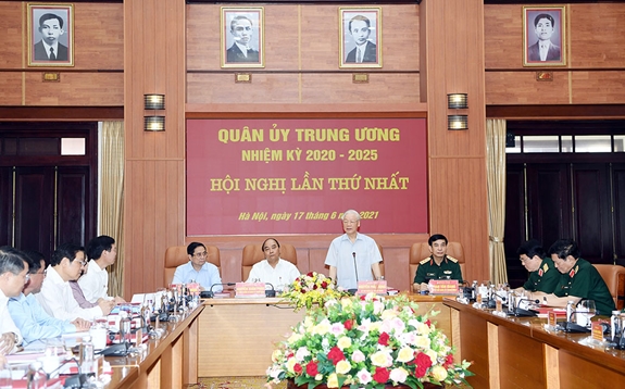 Tổng Bí thư Nguyễn Phú Trọng, Bí thư Quân ủy Trung ương chủ trì Hội nghị Quân ủy Trung ương, nhiệm kỳ 2020 - 2025 lần thứ nhất.