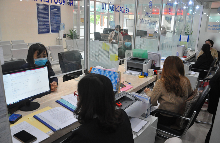 Tiếp nhận và trả kết quả hồ sơ tại Bộ phận một cửa Trung tâm Hành chính tỉnh 