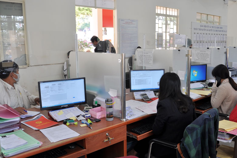 Tiếp nhận và trả hồ sơ tại bộ phận một cửa UBND thành phố Đà Lạt
