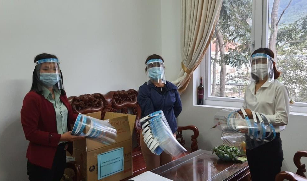 Phụ nữ huyện Đơn Dương góp sức phòng chống dịch Covid-19