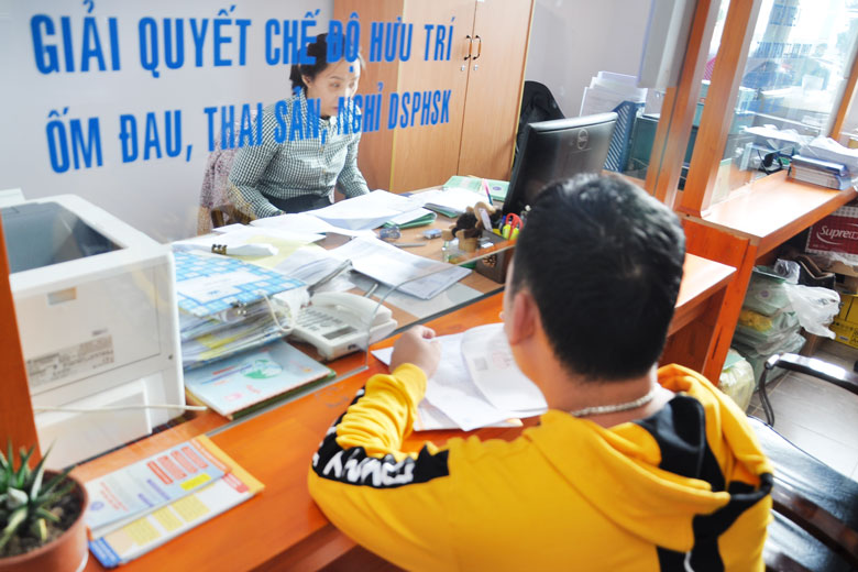 Giải quyết thủ tục hành chính tại Bảo hiểm Xã hội Lâm Đồng