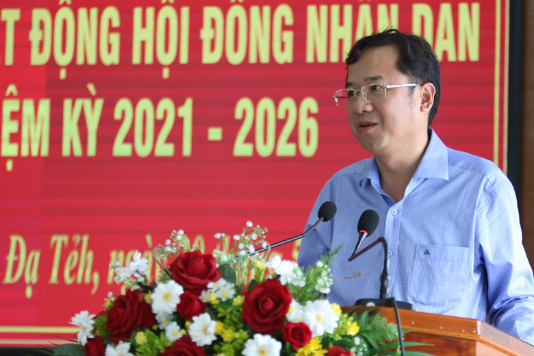 Đồng chí Tôn Thiện Đồng - Phó Chủ tịch HĐND tỉnh phát biểu khai mạc
