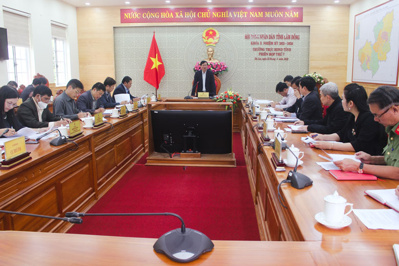 Các đại biểu tham dự phiên họp thứ 7 của Thường trực HĐND tỉnh
