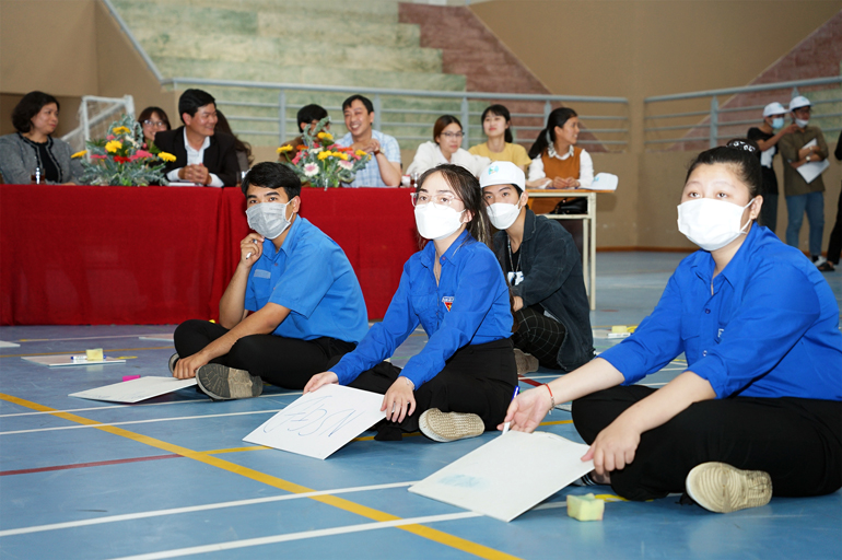 Các thí sinh tham gia cuộc thi