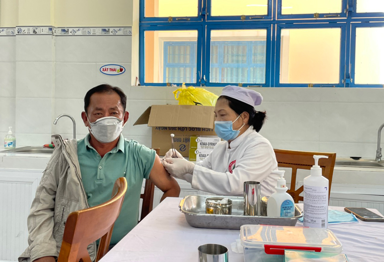 Đà Lạt tiếp tục tiêm vắc xin phòng Covid-19 cho hơn 35.000 người