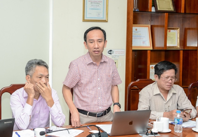 Ông Đỗ Minh Lộc - P.TGĐ Công ty ĐHĐ phát biểu tại cuộc họp